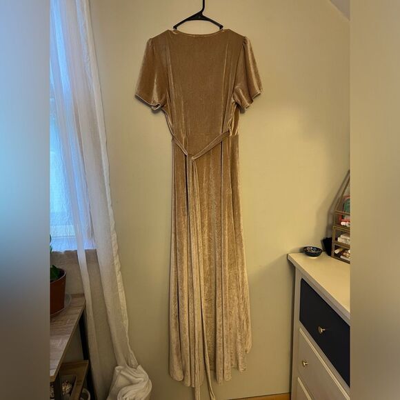 Baltic Born Meghan Velvet Wrap Maxi Dress Size Medium - Picture 4 of 6